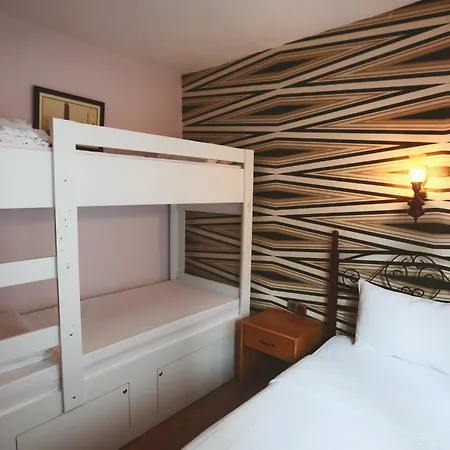 Cheers Vintage Hostel