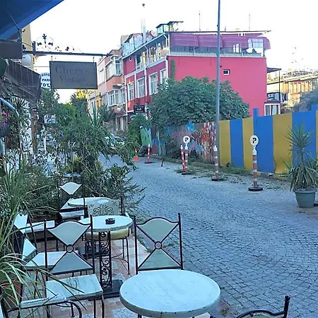 Hostel Cheers Vintage İstanbul