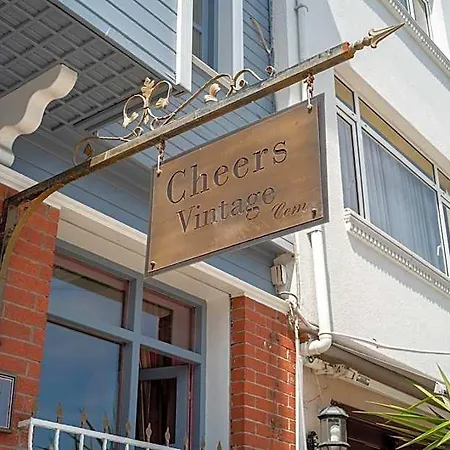 Cheers Vintage * İstanbul