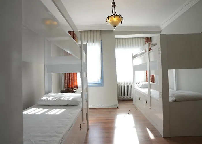 אכסניה Cheers Vintage *